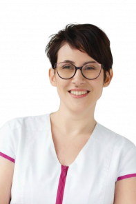Dr. Olajos Eszter Ajna