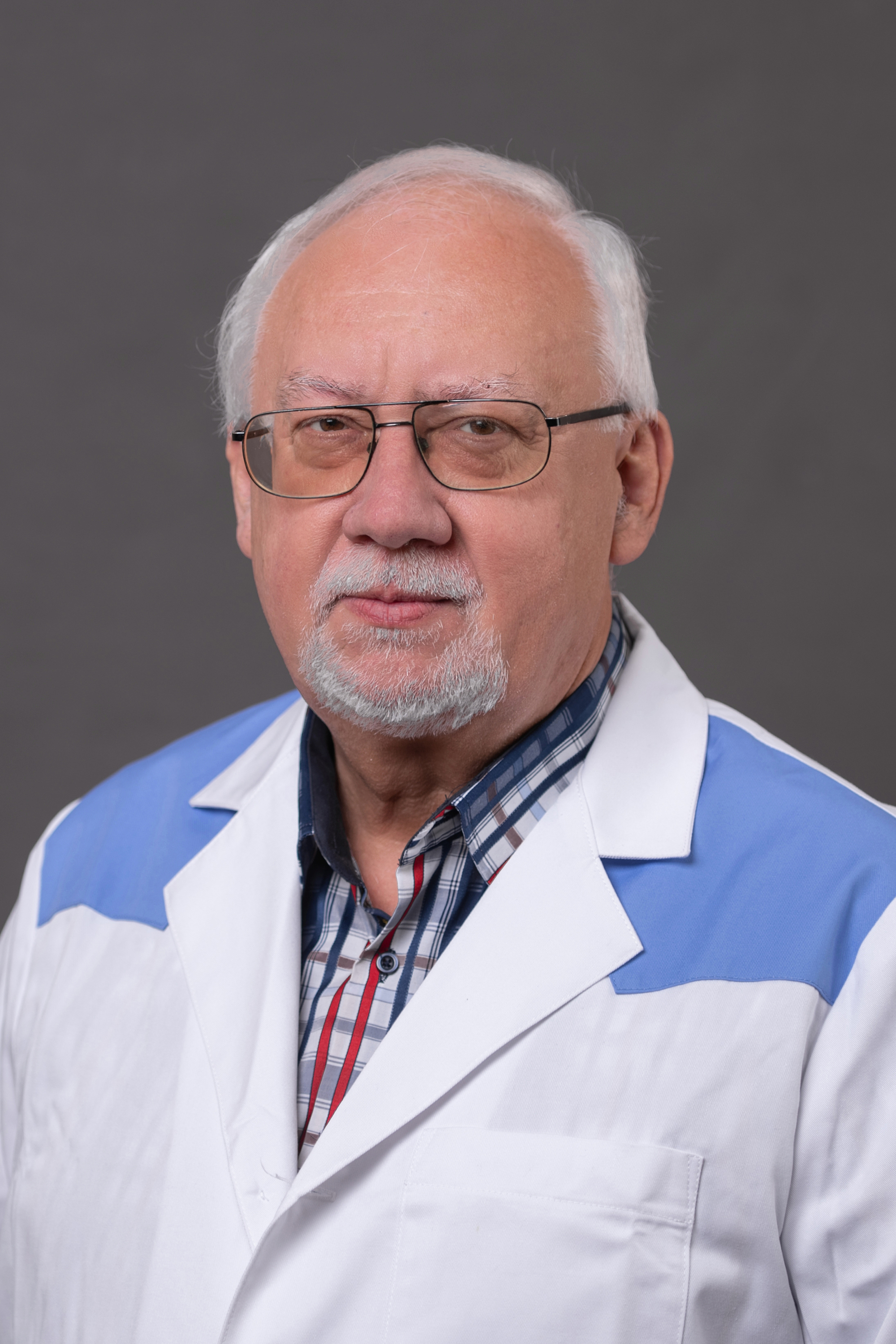 Dr. Csengei Gábor PHD